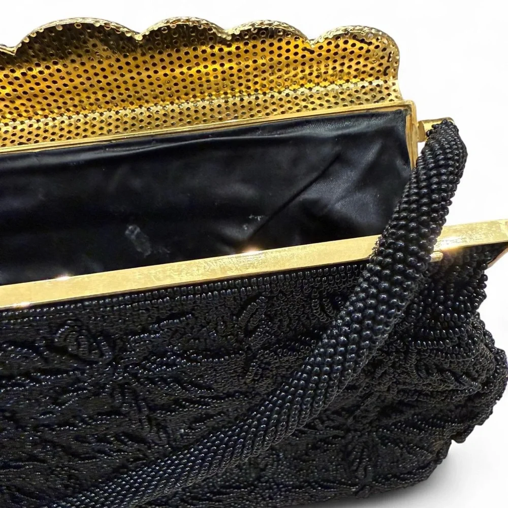 Dalill Vintage 1950’s Bugle Seed Evening beaded floral clutch bag